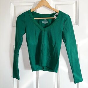 NEW No Boundaries Crop Fitted Long Sleeve V Neck Green Top